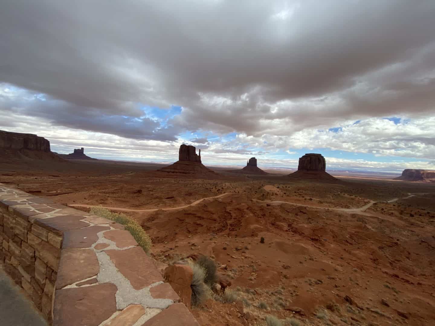 Guide to Monument Valley