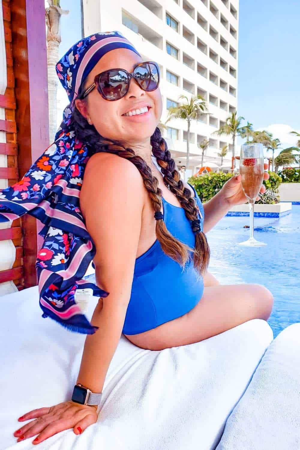 Hyatt Ziva Cancun club pool and cabana